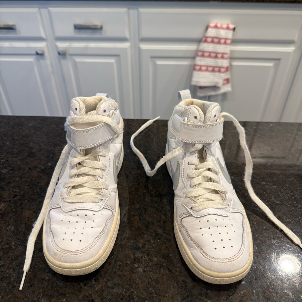 Nike Court Borough Mid 2 Big Kids' Shoes 
- Size 3.5